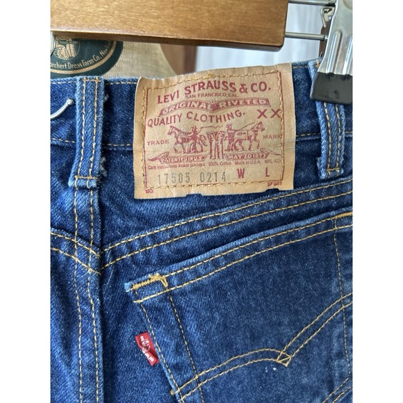 Levi's Vintage High Waisted Mom‎ Jeans Dark Wash Denim Classic Style USA Size 3 - Picture 6 of 12